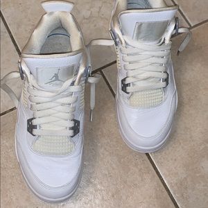 Jordan pure money 4s